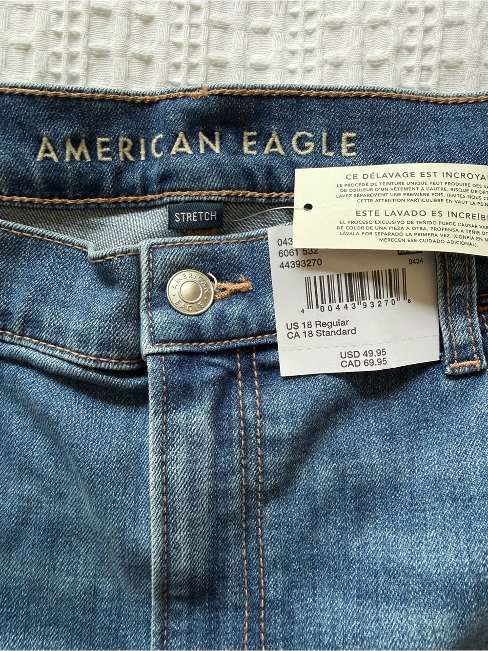 American Eagle Women’s High Rise Straight Jean - Picture 3 of 5